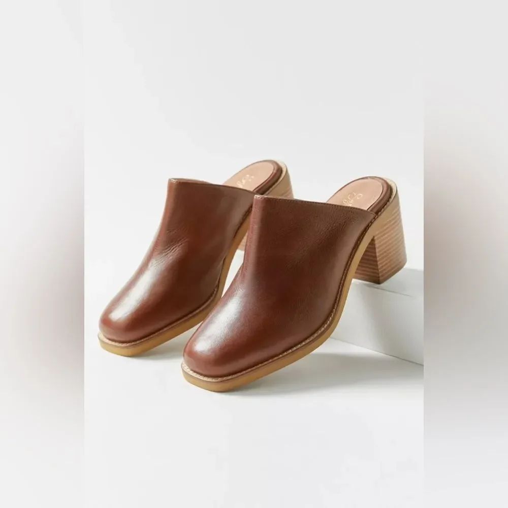 NWOT Anthropologie Seychelles Spur Of The Moment Brown Mules
